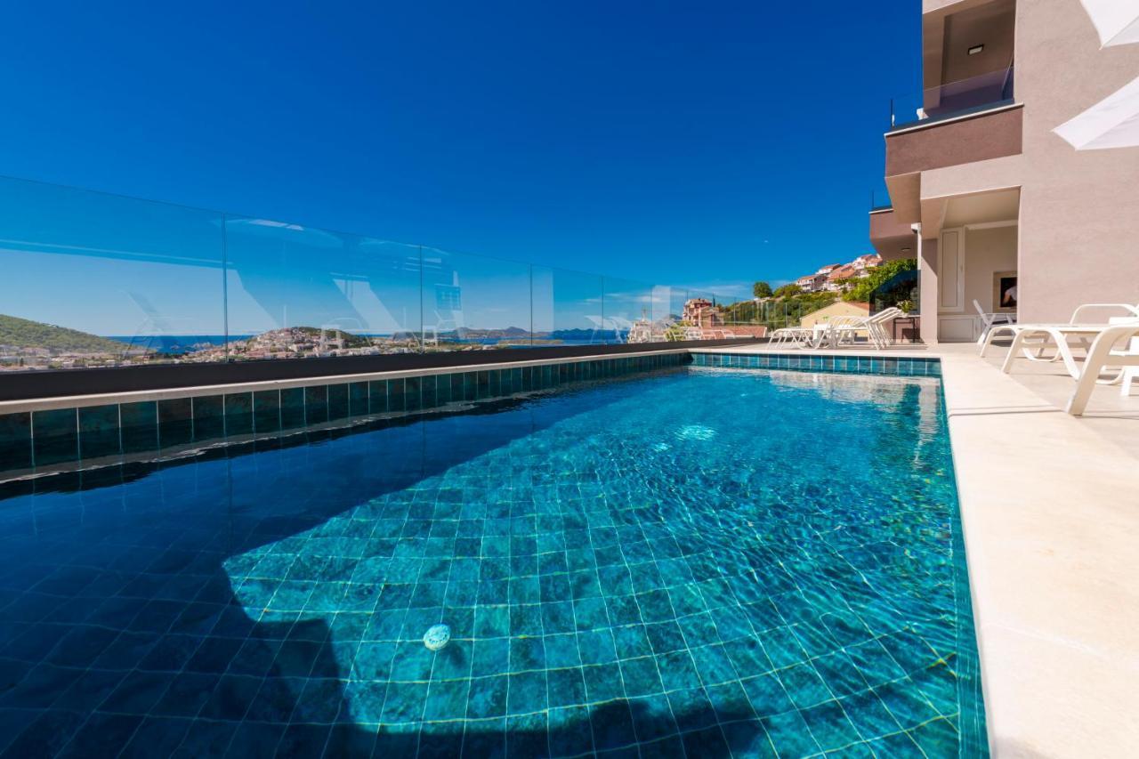 Makris No 2 Apartman *