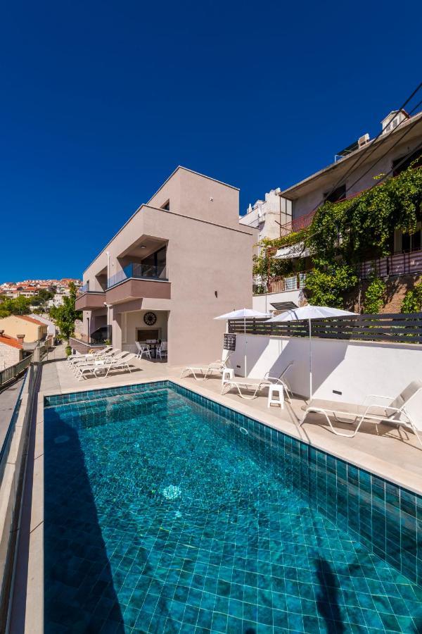 Apartman Makris No 2 *